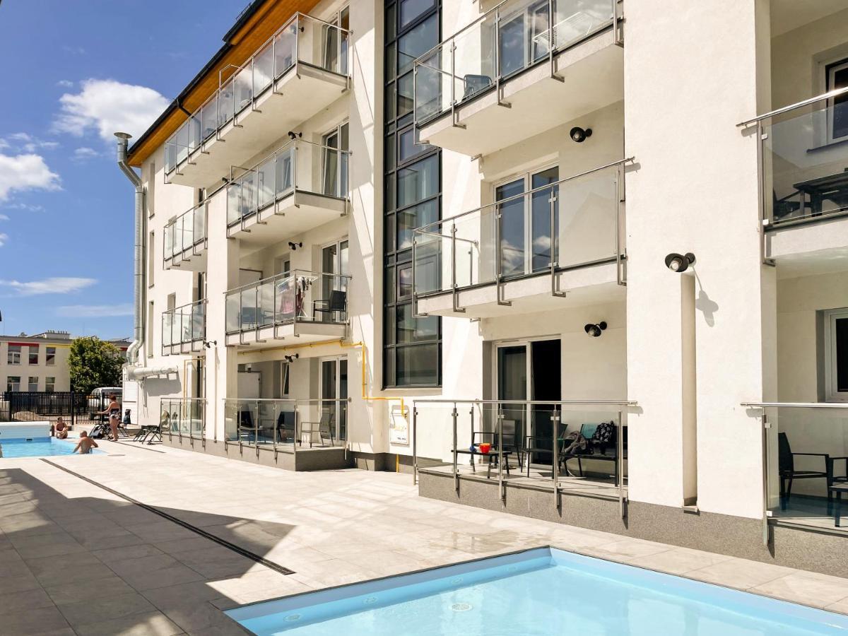 Dobre Smaki Apartaments Chill And Food Sarbinowo Ngoại thất bức ảnh