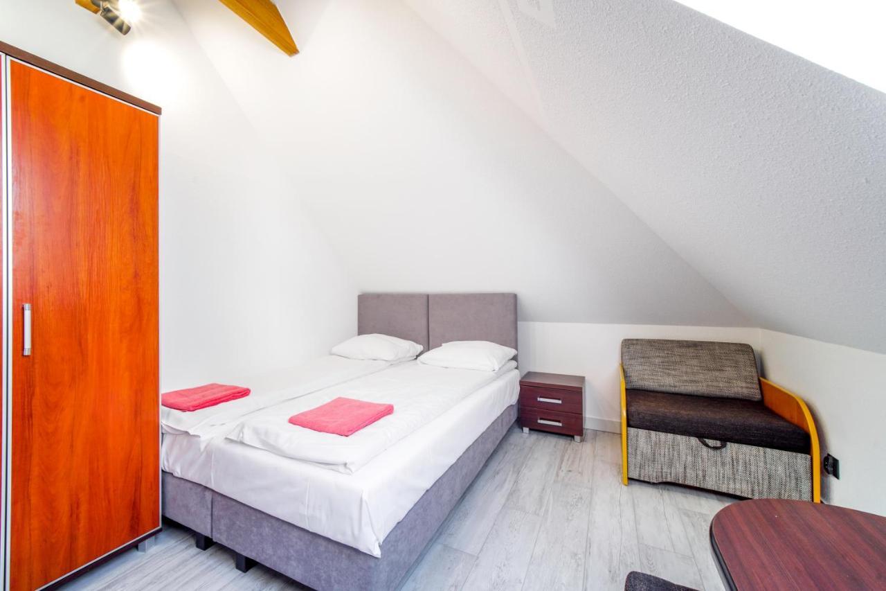 Dobre Smaki Apartaments Chill And Food Sarbinowo Ngoại thất bức ảnh